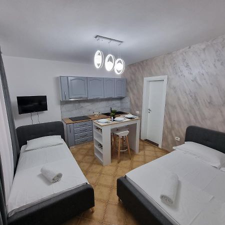 Studio Vlora Ngoại thất bức ảnh